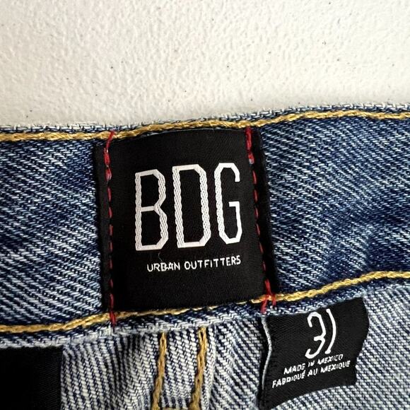BDG Urban Outfitters Bootcut Jeans Women 31 Distressed Denim Streetwear - Picture 3 of 16